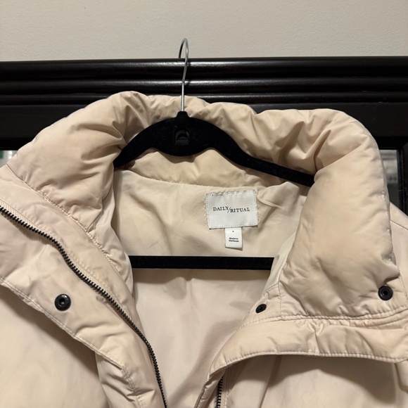 Puffer - Picture 3 of 5